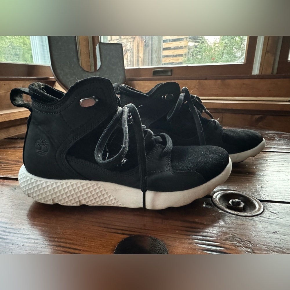 Timberland Aerocore walking boot sneaker